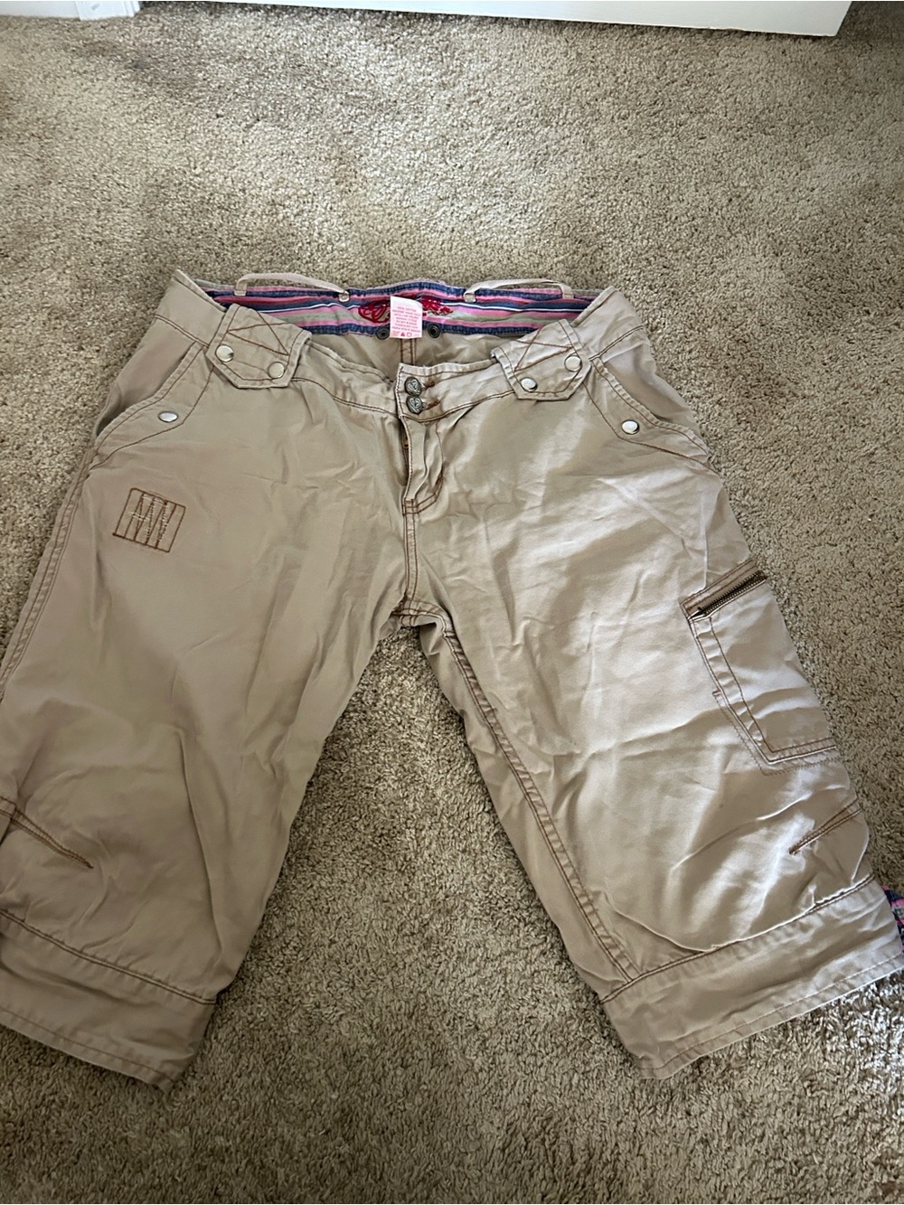 Vintage Jessica Simpson Beige Khaki Cargo Bermuda Shorts Capris